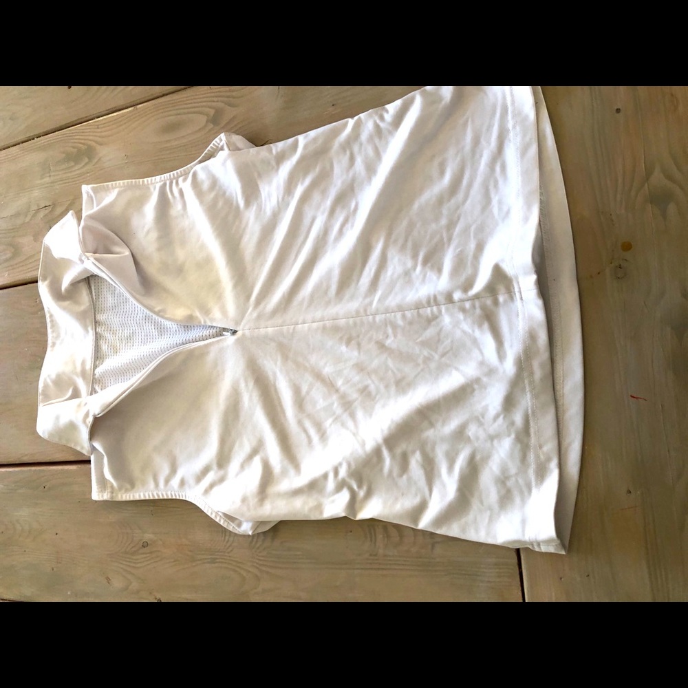 Dri-fit sleeveless shirt